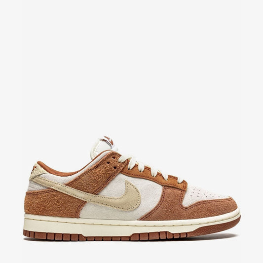 Nike Dunk Low Premium "Medium Curry"