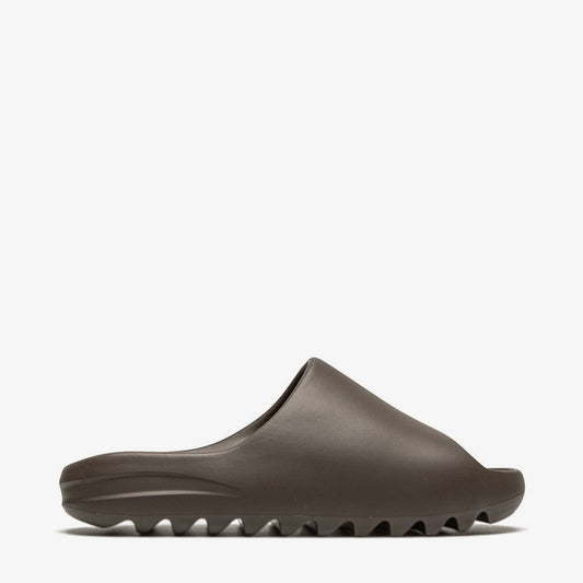 Yeezy Slide "Soot"